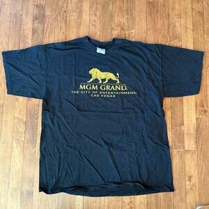 Vintage MGM Grand Las Vegas EFX show t-shirt - SIZE XL